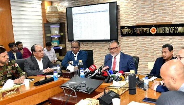 ​এবার রোজায় পণ্যের দাম কম থাকবে: বাণিজ্য উপদেষ্টা