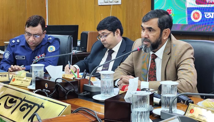 ​নির্বাচনে প্রশাসন নিরপেক্ষতা হারালে কঠোর ব্যবস্থা নেওয়া হবে