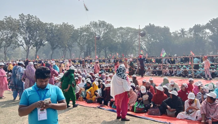 যশোরে তারেক রহমানের জনসভায় নেতাকর্মীর ঢল