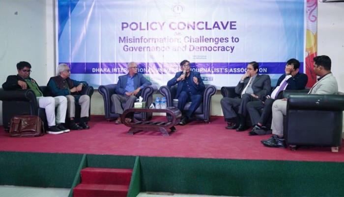 ​আনন্দবাজারের মতো পত্রিকাও মিথ্যা তথ্য দিয়েছে : প্রেস সচিব