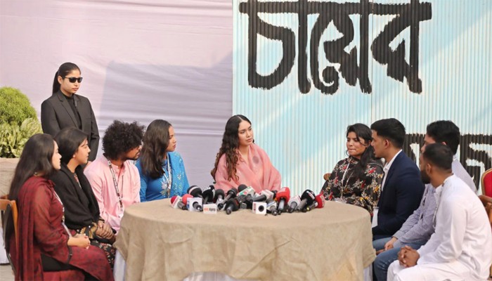 ​তরুণদের সঙ্গে জাইমা রহমানের ‘চায়ের আড্ডা’