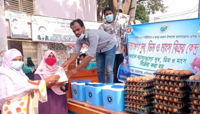 ​রোজায় সুলভ মূল্যে ঢাকার যে ২৫ স্থানে মিলবে দুধ, ডিম ও মাংস