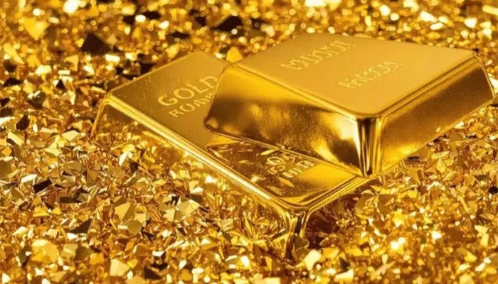 ​সোনার দাম কমল ভরিতে ৭৬৪০ টাকা