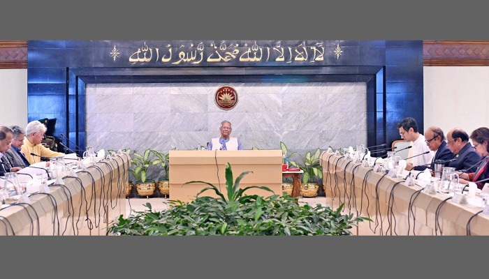 ​ভুয়া সনদ বন্ধে কঠোর হতে প্রধান উপদেষ্টার নির্দেশ