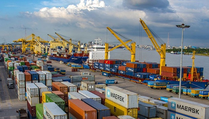 ​চট্টগ্রাম বন্দরের লাগাতার ধর্মঘট স্থগিত ঘোষণা