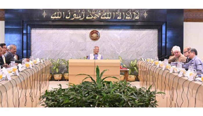 ​উপদেষ্টাদের সঙ্গে বৈঠক করবেন ড. ইউনূস