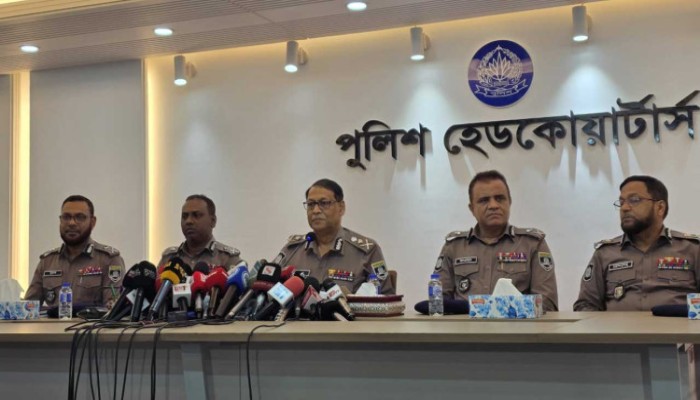 ​নির্বাচনে যেকোনো অস্ত্র থ্রেট: আইজিপি