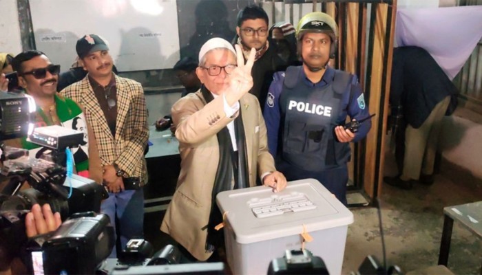 এ নির্বাচন বাংলাদেশের নতুন অধ্যায় সূচনা করবে : মির্জা ফখরুল