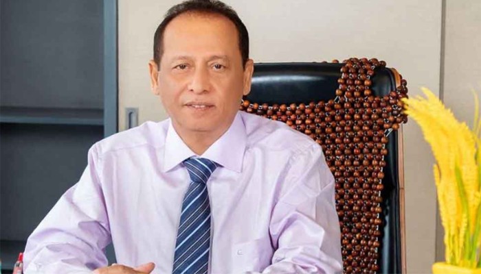 ‘পোলিং এজেন্ট দিতে পারে না, সে এত ভোট কোথায় থেকে পায়?’