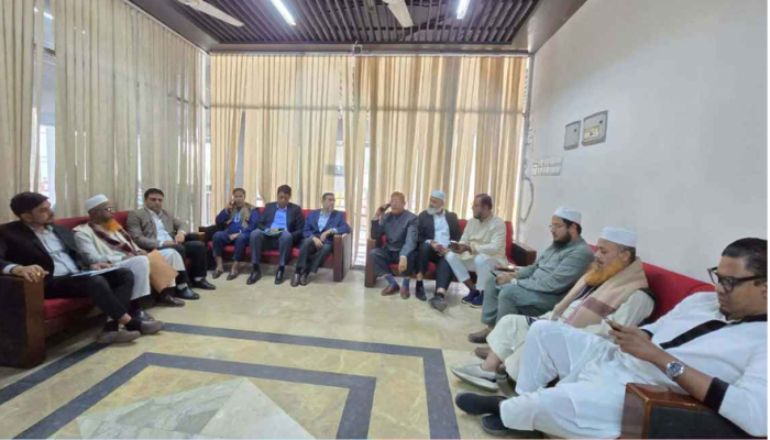 ​৩০ আসনে ভোট জালিয়াতির অভিযোগ : ইসিতে ১১ দলীয় ঐক্যের নেতারা