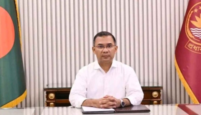 জনগণের মনে শান্তি-নিরাপত্তা ফিরিয়ে আনাই সরকারের প্রধান অগ্রাধিকার