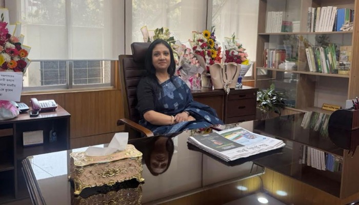 ​বাবার তিন দশক পর একই মন্ত্রণালয়ের প্রতিমন্ত্রী মেয়ে পুতুল