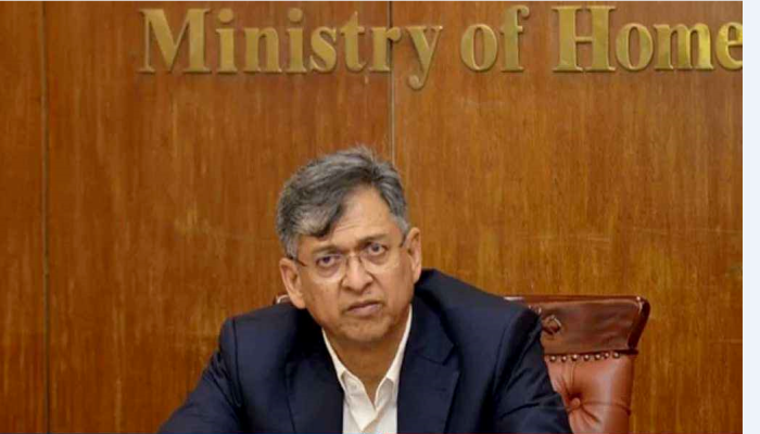 ​পুলিশ সার্জেন্টের ১৮০টি শূন্য পদে দ্রুত নিয়োগ দেয়া হবে : স্বরাষ্ট্রমন্ত্রী