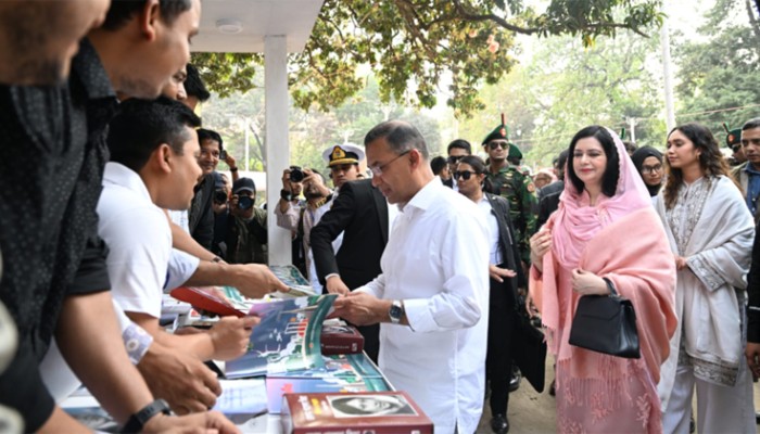 বইমেলা উদ্বোধন করলেন প্রধানমন্ত্রী