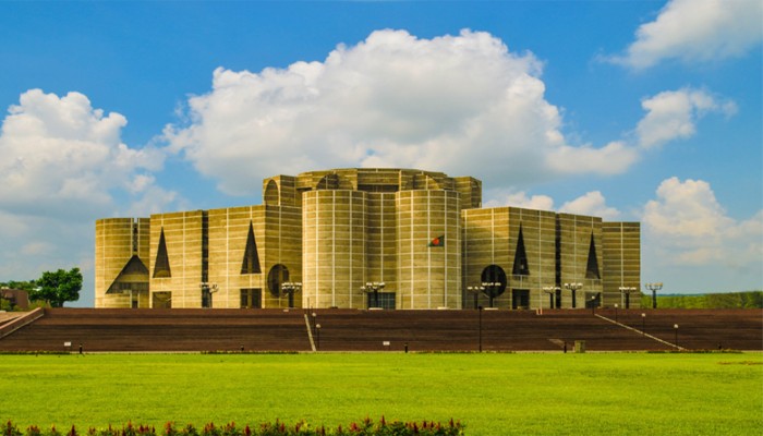 অন্তর্বর্তী সরকারের অধ্যাদেশগুলোর ভাগ্যে কী আছে?