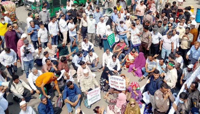 দাবি না মানলে ব্যাংকের ঘেরাও করবে  আমানতকারীরা