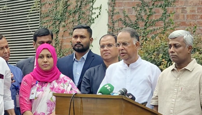 ​দেশে তেলের পর্যাপ্ত মজুত রয়েছে: জ্বালানিমন্ত্রী