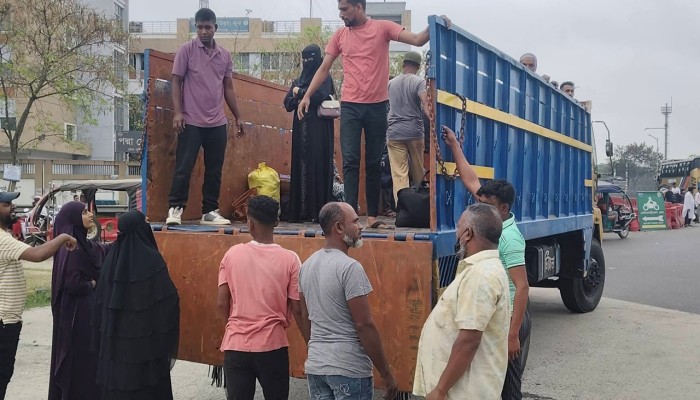 পদ্মা সেতু এলাকায় গাড়ির চাপ বাড়লেও নেই যানজট