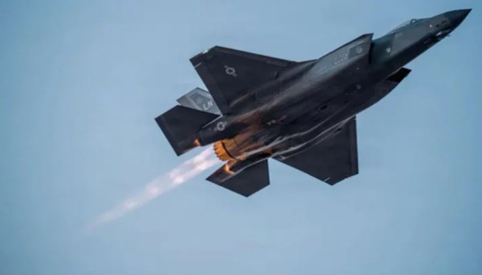 ​মার্কিন এফ-৩৫ যুদ্ধবিমানে ইরানের হামলার ভিডিও প্রকাশ