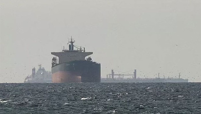 ​ইরানের তেলে নিষেধাজ্ঞা শিথিল: এশিয়ার দেশগুলোর কেনার প্রস্তুতি