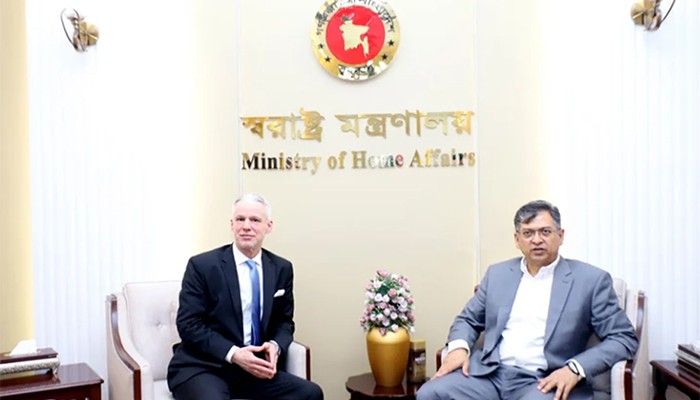 পাচারকৃত অর্থ ফেরতে সহযোগিতার আশ্বাস সুইস রাষ্ট্রদূতের