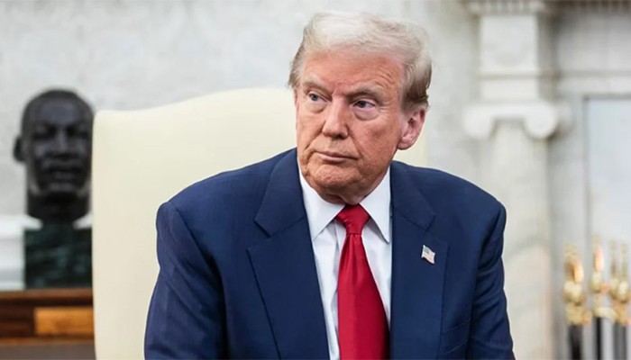 ​ইরানে ‘চূড়ান্ত হামলার’ প্রস্তুতি নিচ্ছেন ট্রাম্প: মার্কিন সংবাদমাধ্যম