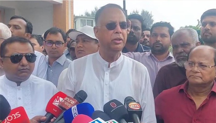 ​কালোবাজারিরা তেল মজুত করে সংকট সৃষ্টির চেষ্টা করছে