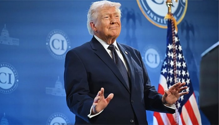 ​ইরানে শাসনব্যবস্থার পরিবর্তন ঘটিয়েছি: ট্রাম্পের নতুন দাবি