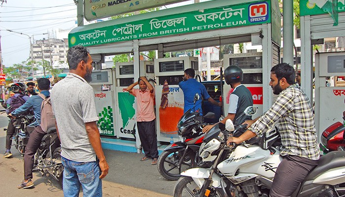 ​দৈনিক ১১ ঘণ্টা বন্ধ থাকবে পেট্রোল পাম্প!