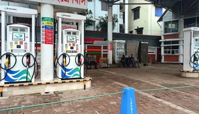 ধর্মঘট স্থগিতের পরও সিলেটে বন্ধ পেট্রোল পাম্প