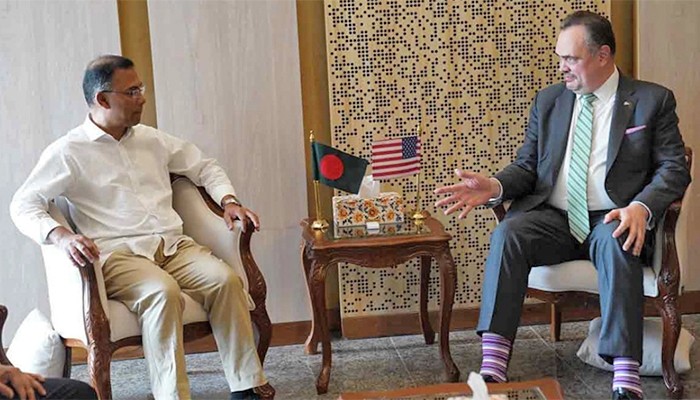 ​প্রধানমন্ত্রীর সঙ্গে মার্কিন রাষ্ট্রদূতের সৌজন্য সাক্ষাৎ