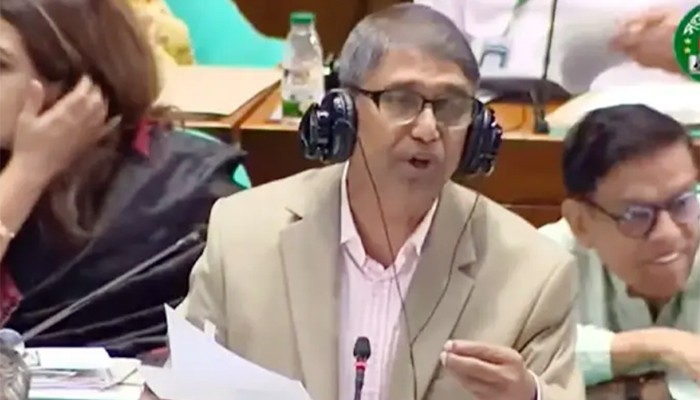 ​৪৮১ ভুয়া মুক্তিযোদ্ধার গেজেট বাতিল: মুক্তিযুদ্ধবিষয়ক মন্ত্রী