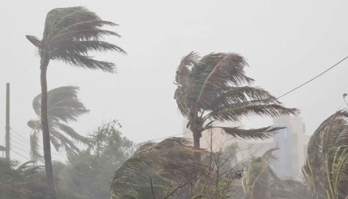 সন্ধ্যার মধ্যেই দেশের ১২ জেলায় ঝড়ের আশঙ্কা