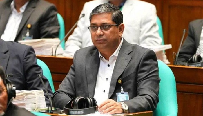 ড. ইউনূস লন্ডনে তারেক রহমানকে ট্রফি দিয়ে নির্বাচনের তারিখ নিয়ে আসেন