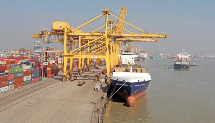 ​বুধবার চট্টগ্রাম বন্দরে ভিড়ছে অকটেনবাহী জাহাজ ‘এমটি সেন্ট্রাল স্টার’