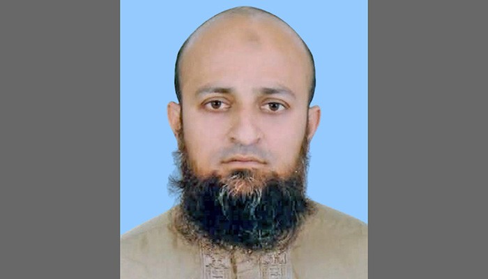 'আমার টাকায় হজ করব, মন্ত্রণালয় বাধা দেওয়ার কে?'