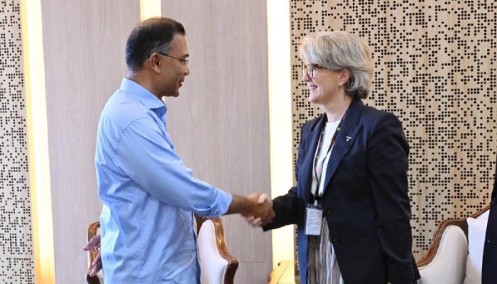 প্রধানমন্ত্রীর সঙ্গে টেলিনর গ্রুপের সিইও’র সাক্ষাৎ