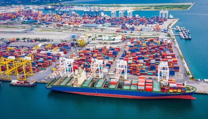 জেট ফুয়েল নিয়ে চট্টগ্রাম বন্দরে পৌঁছাল এক জাহাজ