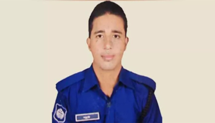 ​ডিউটিরত অবস্থায় মাথায় গুলি করে আত্মহত্যা পুলিশ সদস্যের