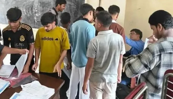 দেড়শো পরীক্ষার্থীর প্রবেশপত্রে ভুল, দুশ্চিন্তায় অভিভাবকরা