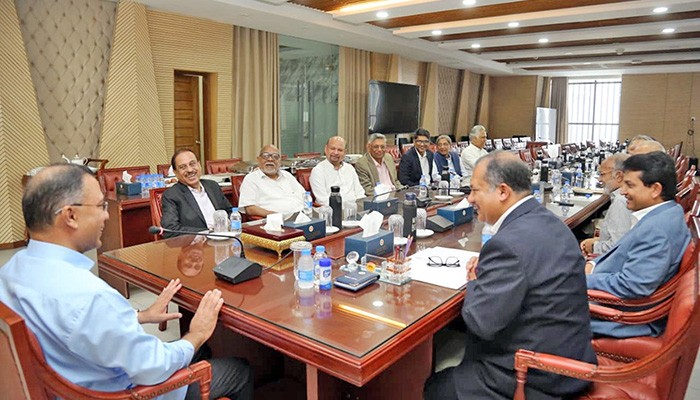 তিন মাসে একবার সম্পাদকদের সঙ্গে বৈঠকে আগ্রহী প্রধানমন্ত্রী