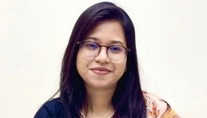 ​সংরক্ষিত নারী আসনে এনসিপির মনিরা শারমিনের প্রার্থিতা স্থগিত