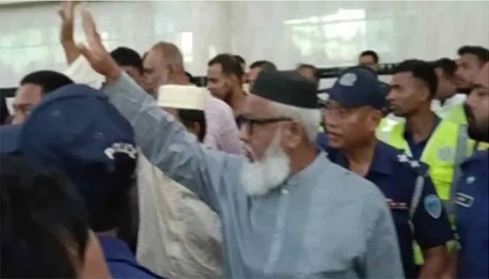 ​সেই বিচারপতিকে বিচারকাজ থেকে সরিয়ে দিলেন প্রধান বিচারপতি