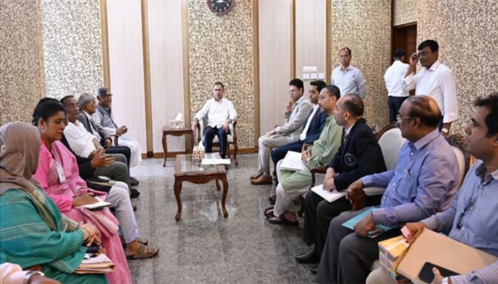 বই পড়ায় উৎসাহিত করতে কাজ করবে বিশ্বসাহিত্য কেন্দ্র ও সরকার