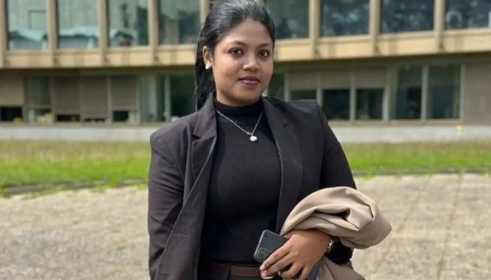 প্রার্থিতা ফিরে পেতে হাইকোর্টে নুসরাত তাবাসসুম