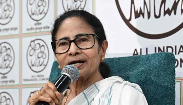মমতা পদত্যাগ না করলে কী হবে?