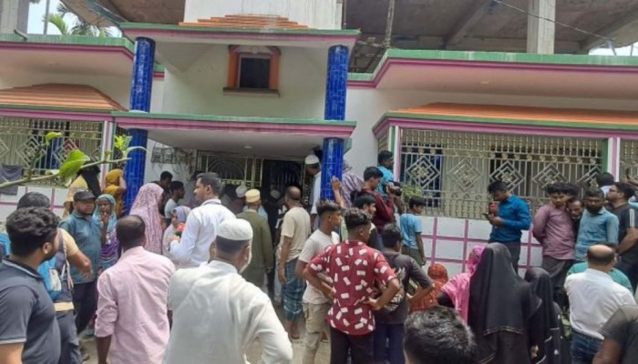 গাজীপুরে নির্মম হত্যাকান্ডের ঘটনায় আটক ২