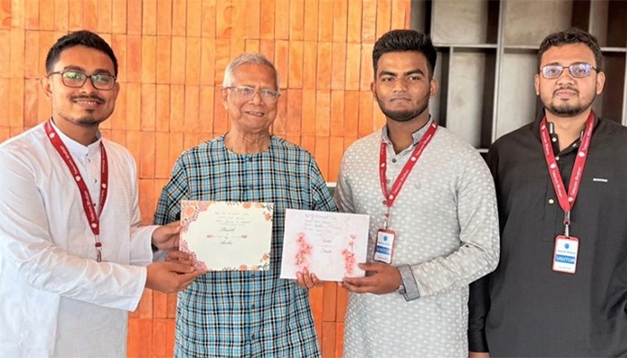 ​ড. ইউনূসকে বিয়ের দাওয়াত দিলেন সাদিক কায়েম