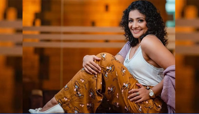 ​৩ বিয়ে করে জীবনের ১৭টি বছর নষ্ট করেছি: মীরা বাসুদেবন