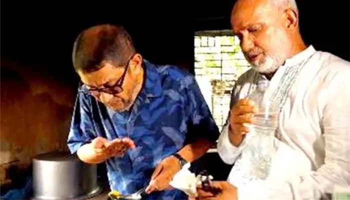 ​হাসপাতালের তরকারি মুখে নিয়েই ফেলে দিলেন স্বাস্থ্যমন্ত্রী